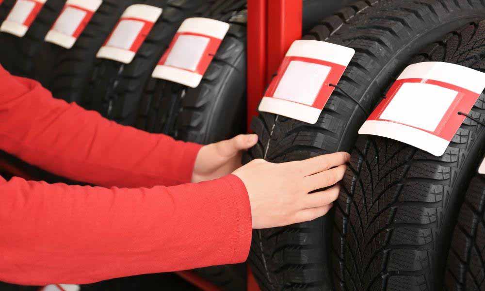 choisir un pneu pour la voiture